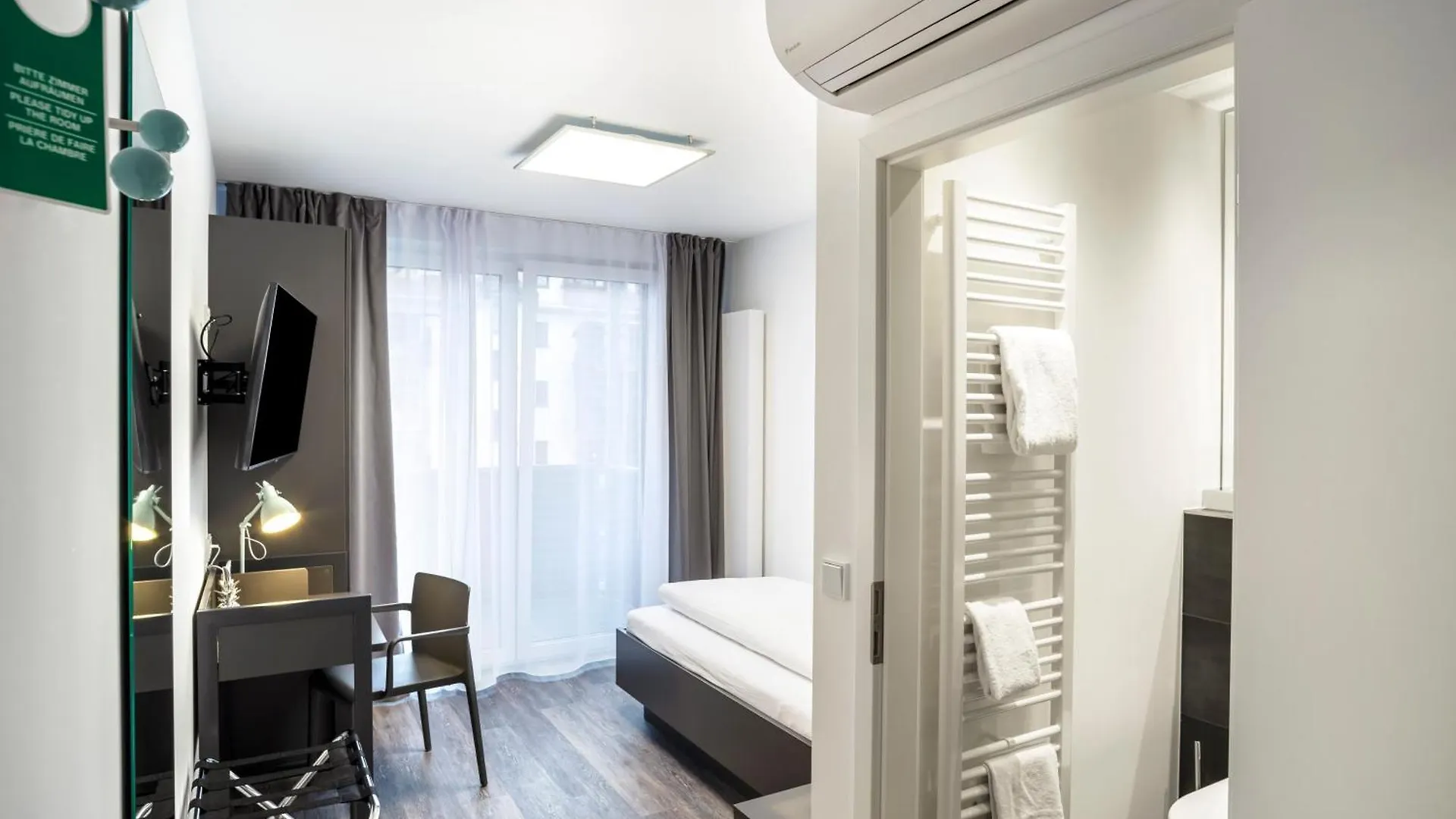 ***  Mood Contemporary Living Aparthotel Mannheim Germany