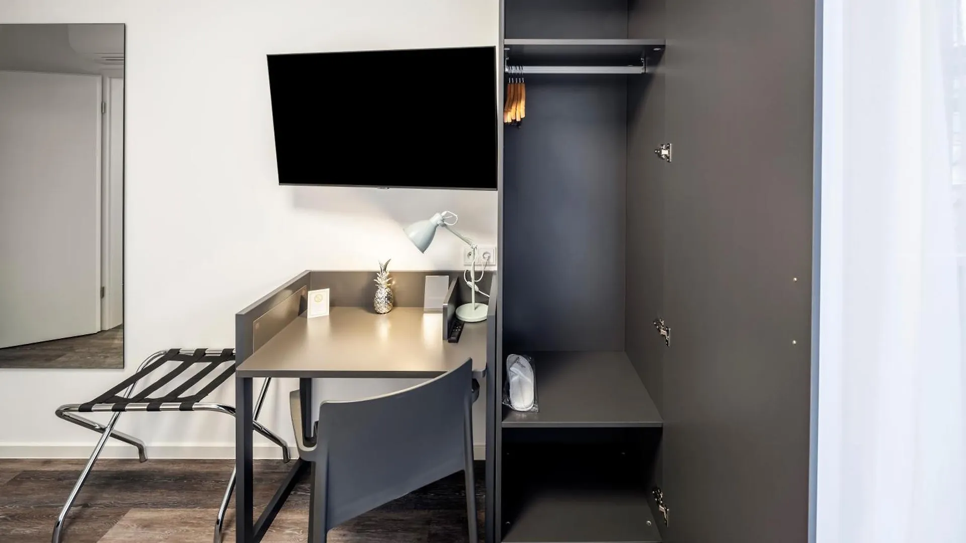 Aparthotel Mood Contemporary Living MHG 3*,  Niemcy